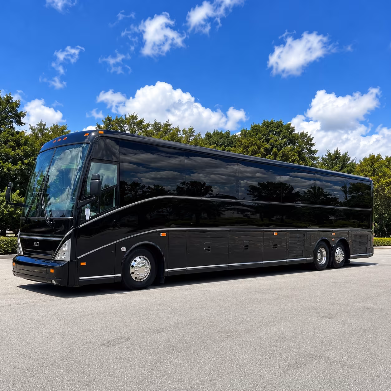 charter buses and minibuses ready for every grade level in doral